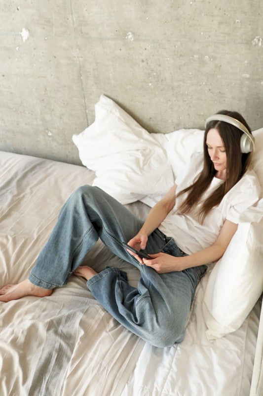 Adjustable Hem Knit Band Wide Leg Jeans