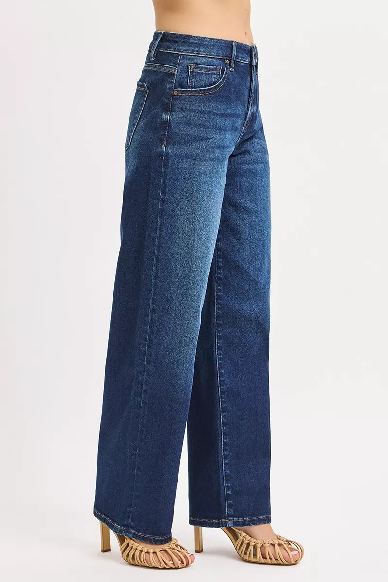 Mid Rise Wide Baggy Jeans