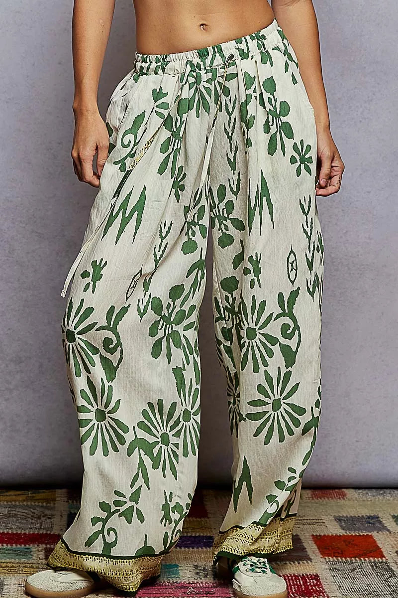 Floral Printed Woven Wide Leg Pants