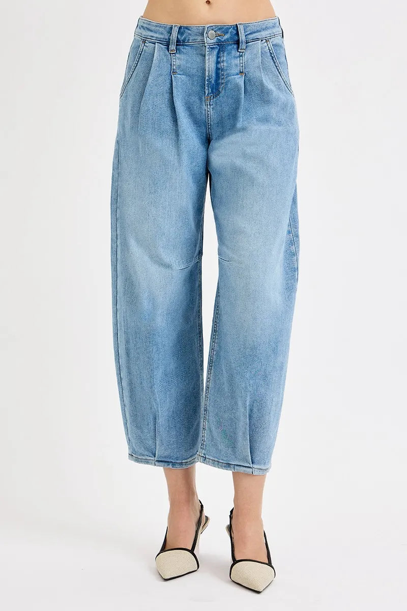Mid Rise Fit Crop Wide Volume Leg Jeans