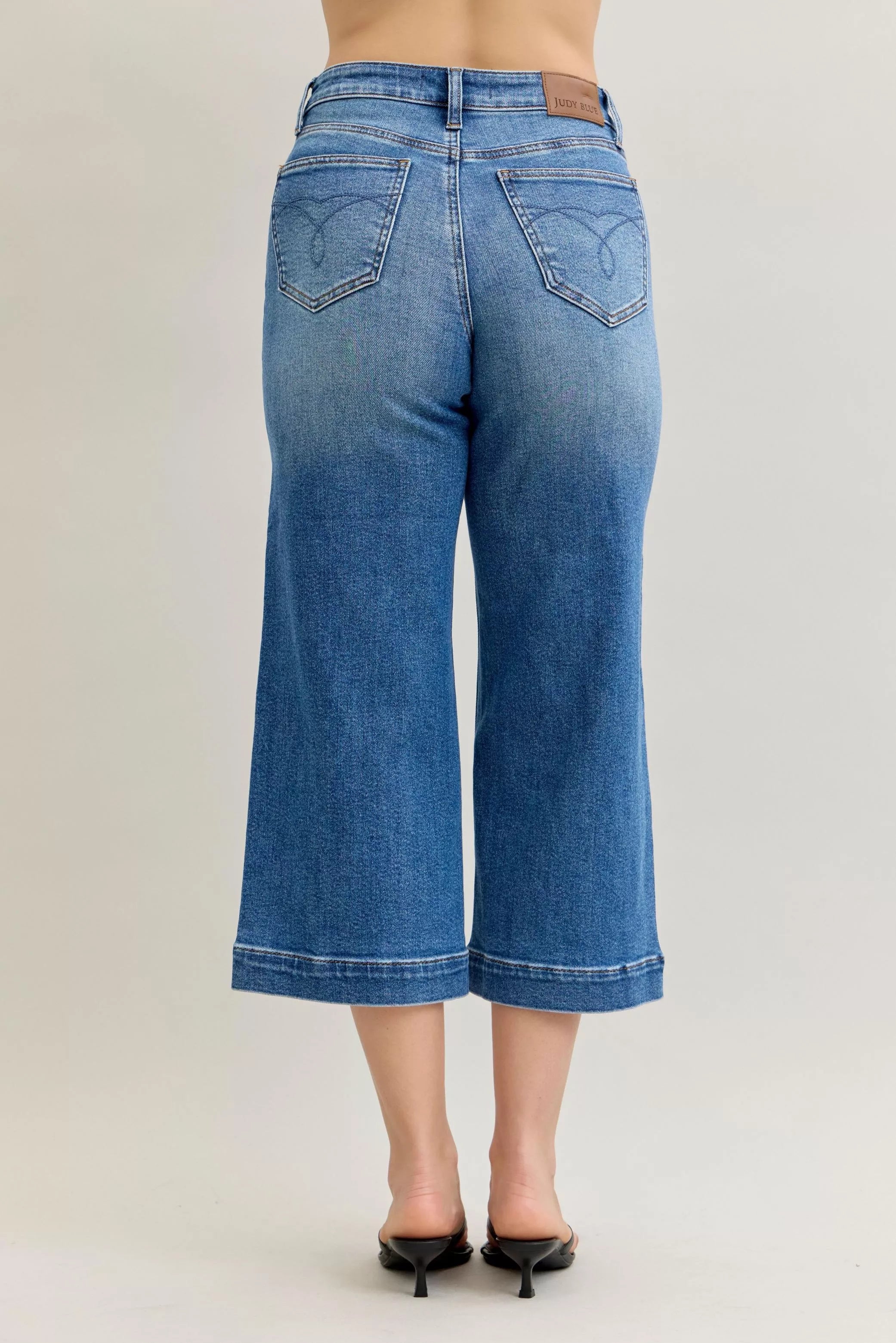 Mid Rise Crop Wide Leg Jeans