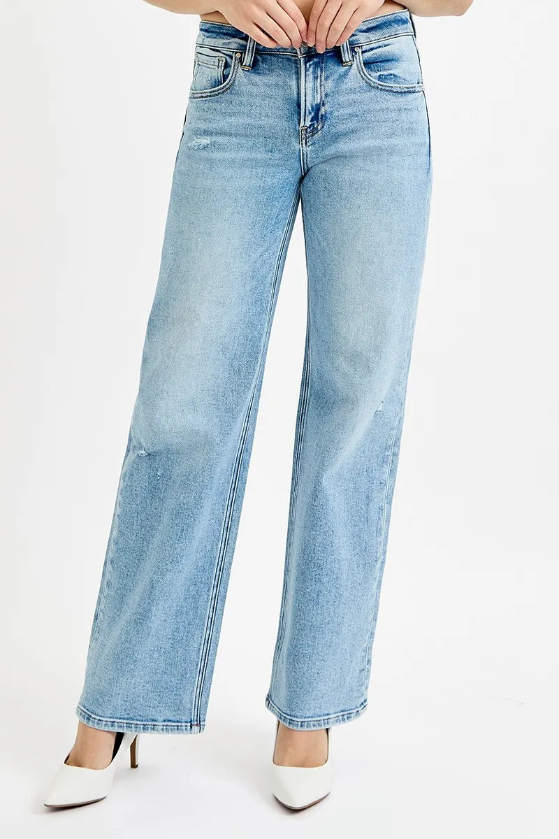Low Rise Ankle Boyfriend Distressed Jeans