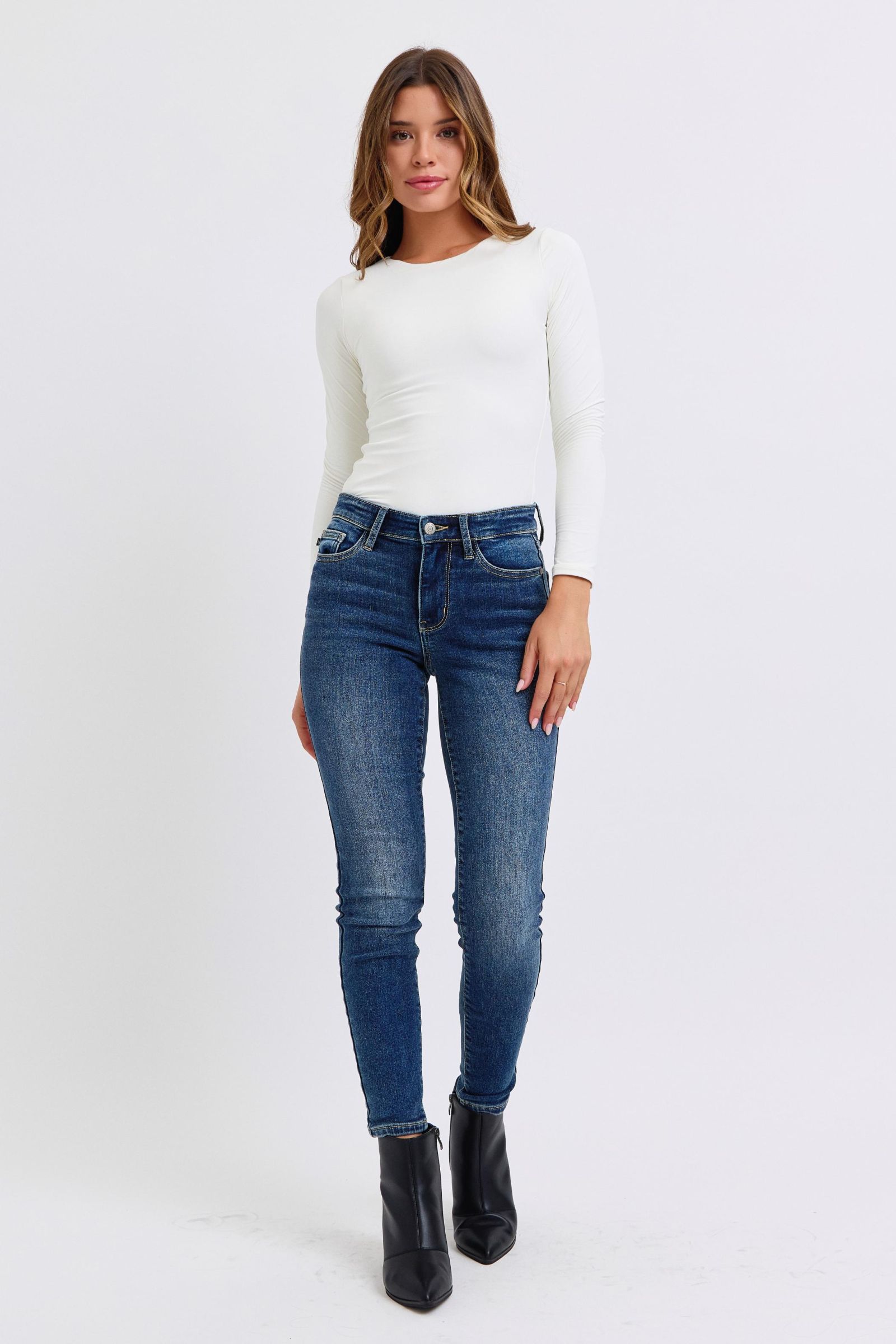 Mid-Rise Waist Skinny Jeans