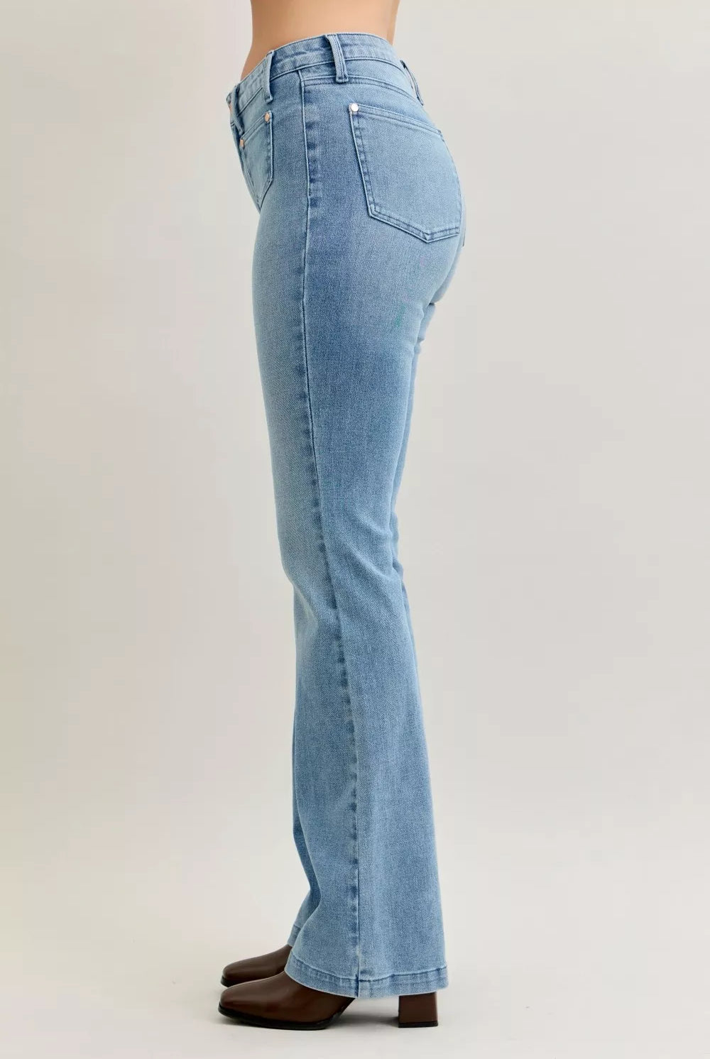 Mid Rise Bootcut Jeans with Contrast Wash