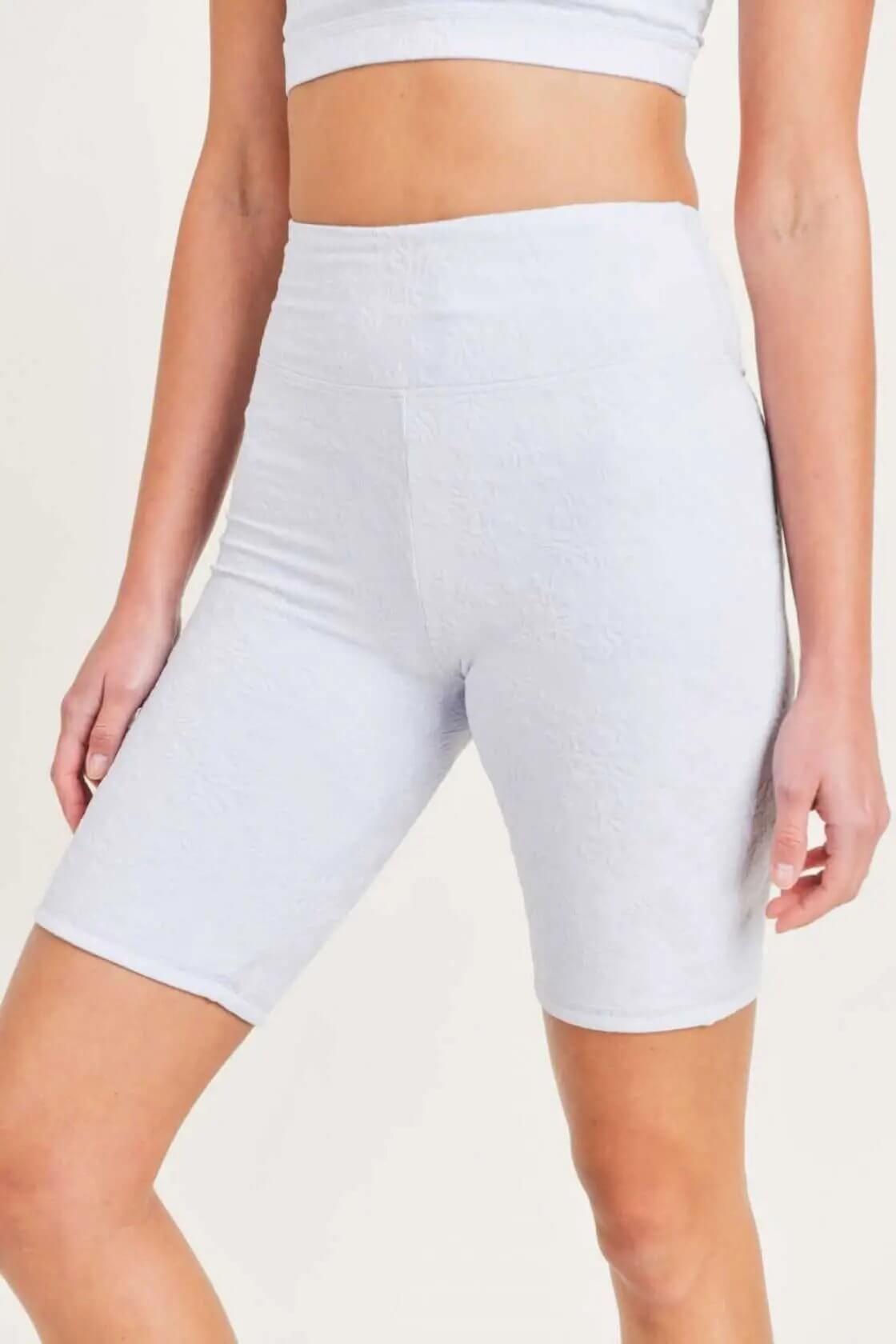 Mono B Textured Florette High Waisted Bermuda Leggings