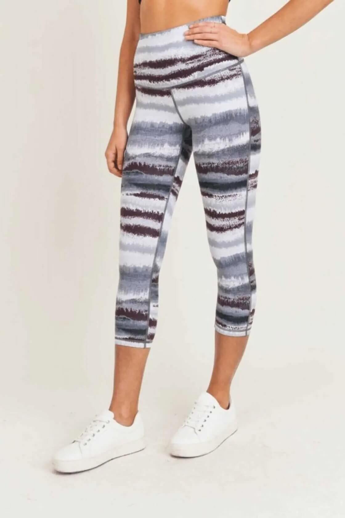 Mono B Zen Print Capri Leggings