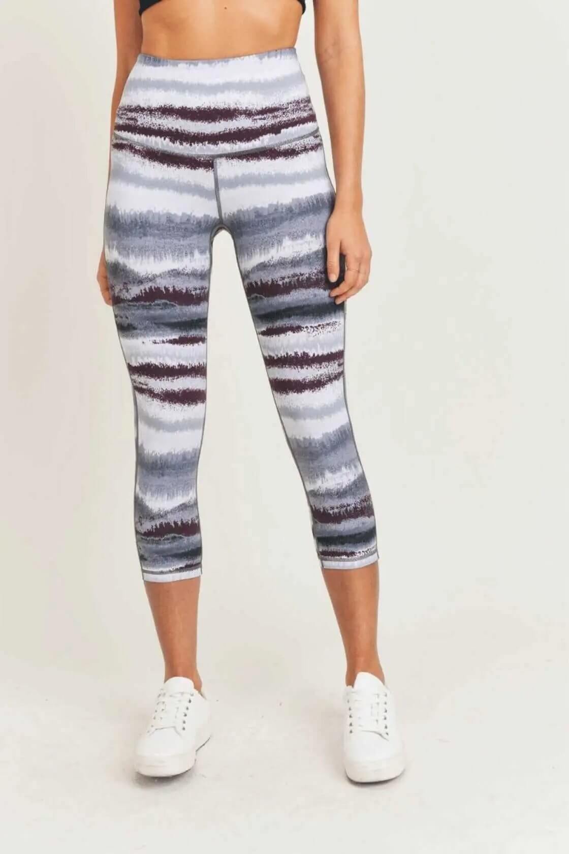 Mono B Zen Print Capri Leggings