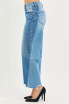 Slouchy Cropped Barrel Jeans with Contrast Wash