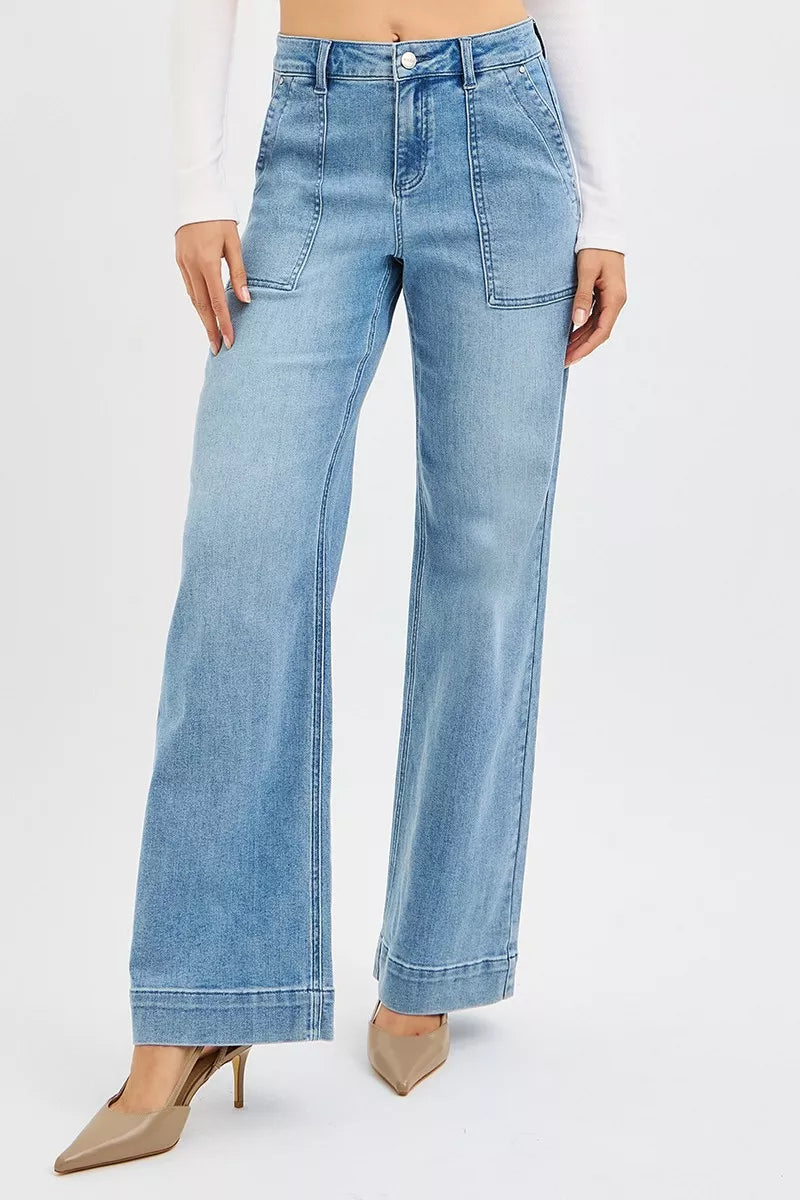 High Rise Straight Leg Jeans with Front Pockets