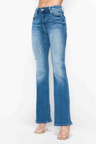 Distressed High Rise Jeans