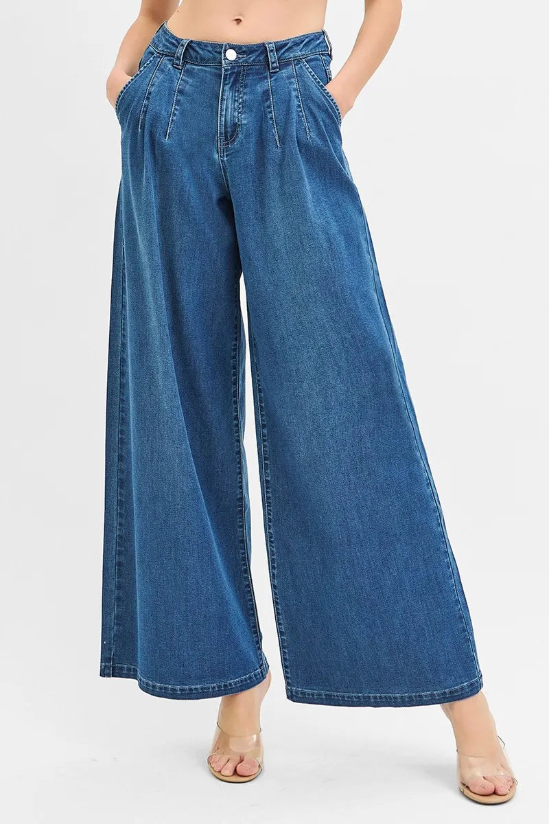 Mid Rise Wide Leg Jeans