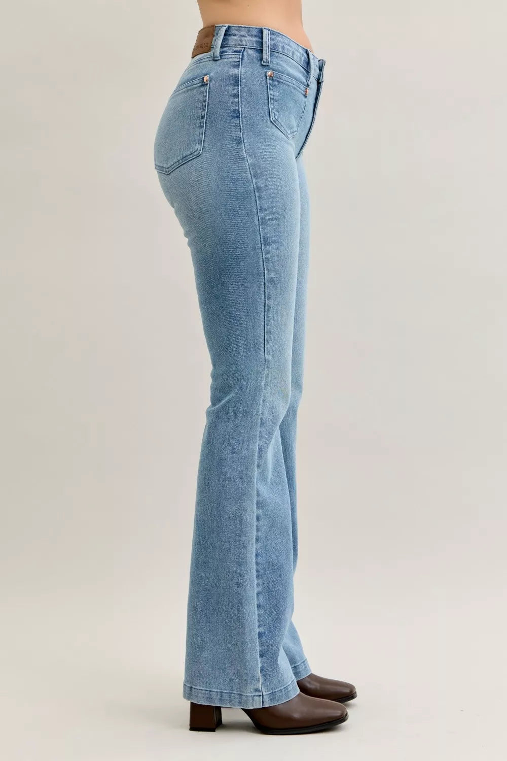 Mid Rise Bootcut Jeans with Contrast Wash