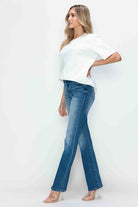 Distressed High Rise Jeans