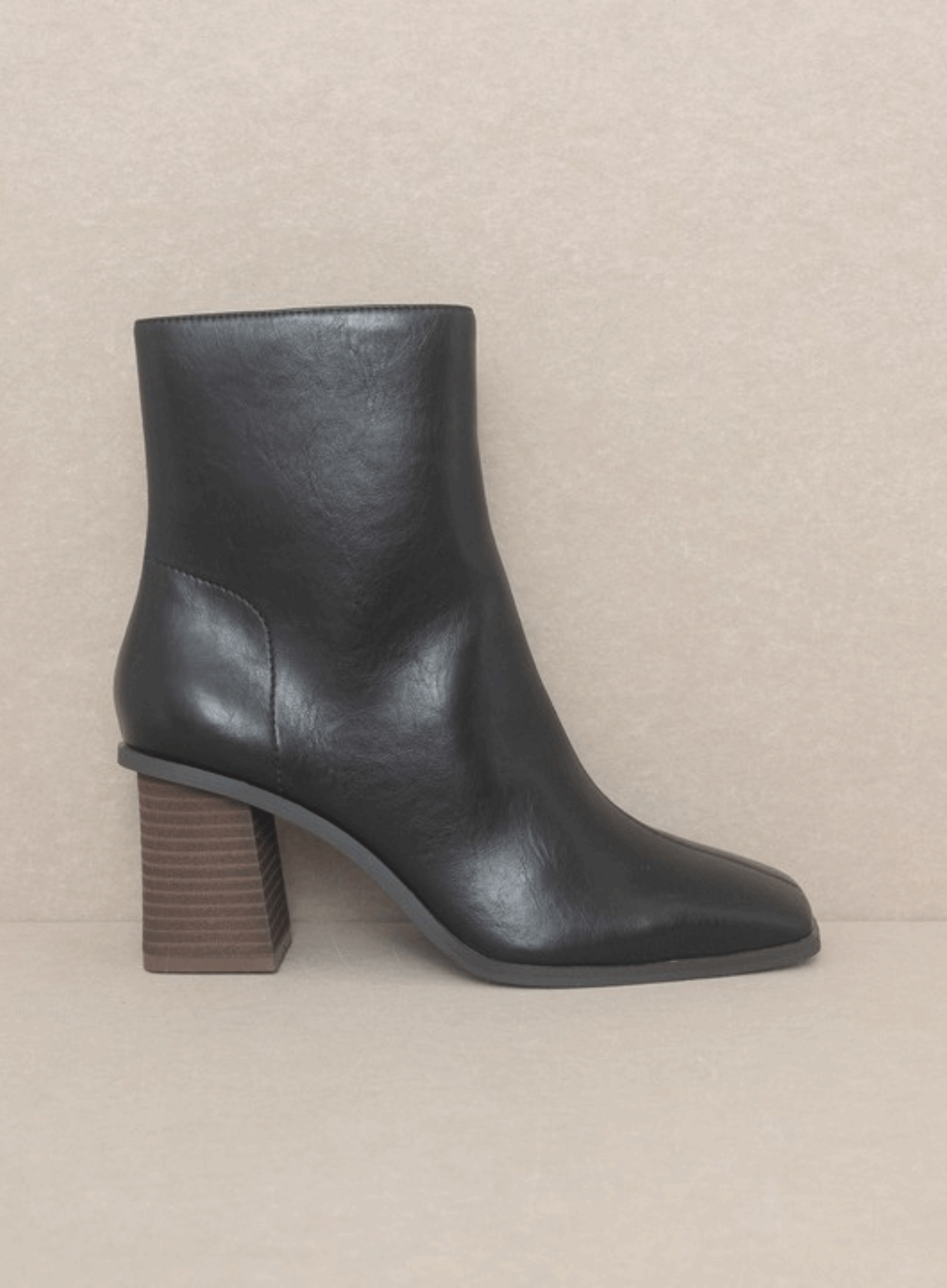 Oasis Society Vera Square Toe Ankle Boots