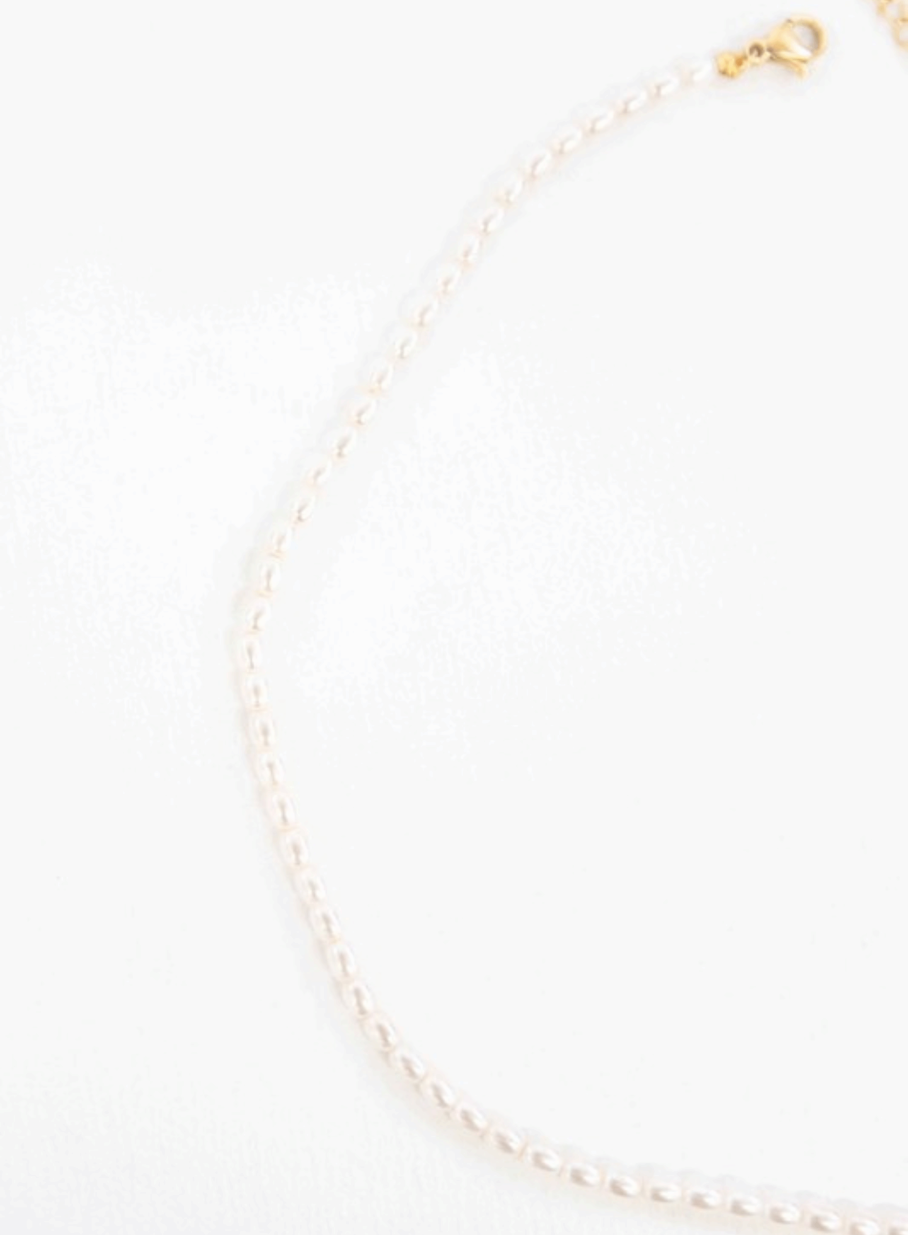 Lovoda Pearl Strand Choker Necklace