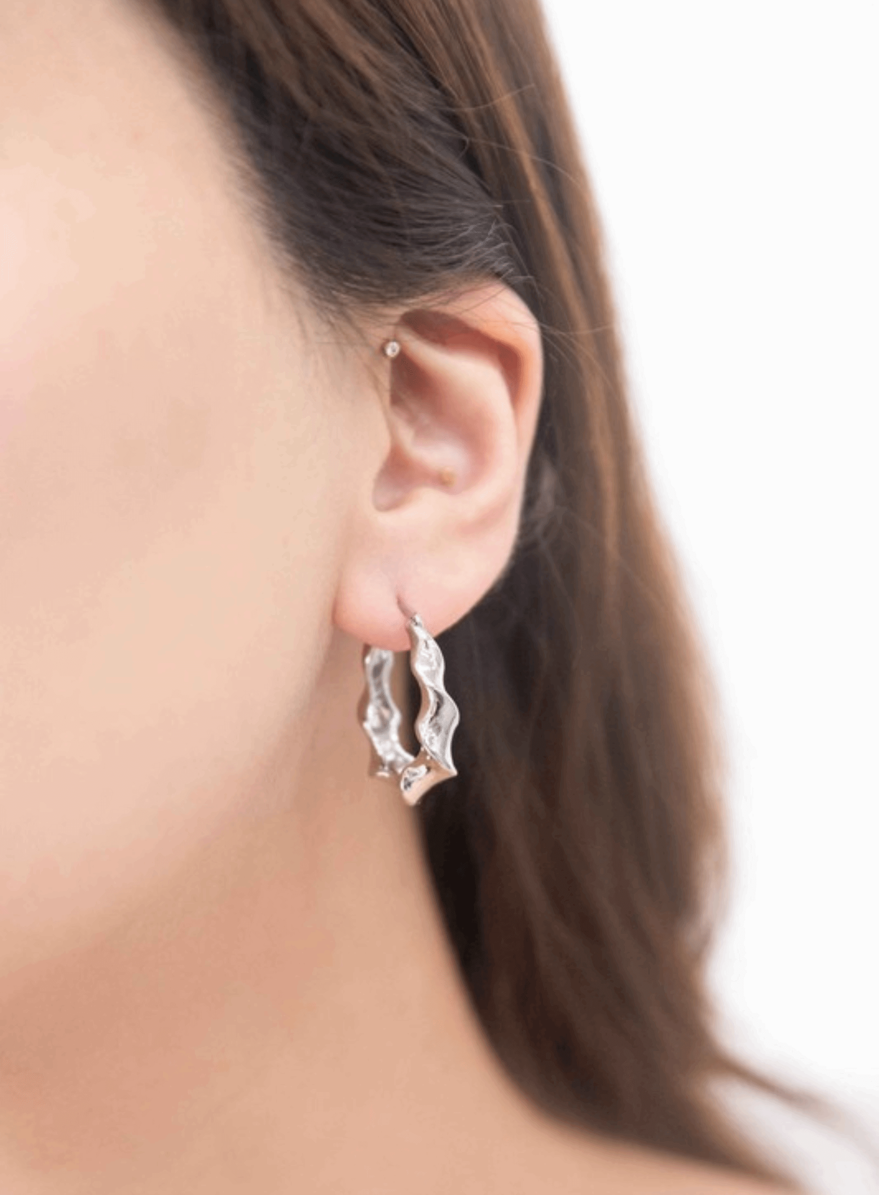 Lovoda Twisted Hoop Earrings