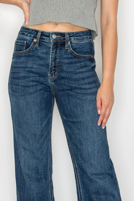 Tummy Control High Rise Relaxed Holly