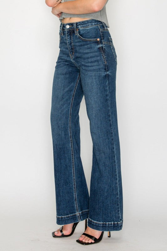 Tummy Control High Rise Relaxed Holly