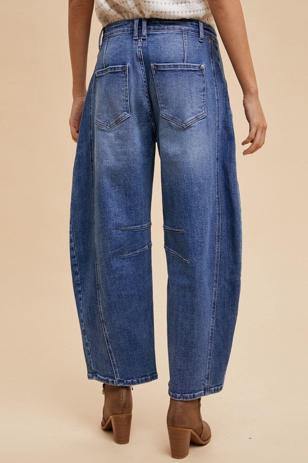 Mid Rise Barrel Leg Jeans