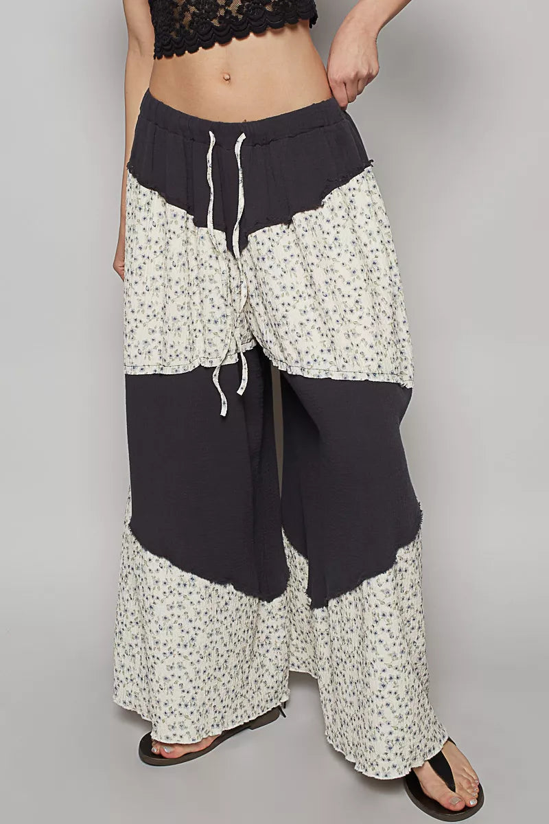 Contrast Floral Drawstring Wide Leg Pants