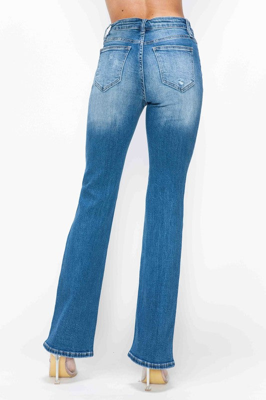 Distressed High Rise Jeans